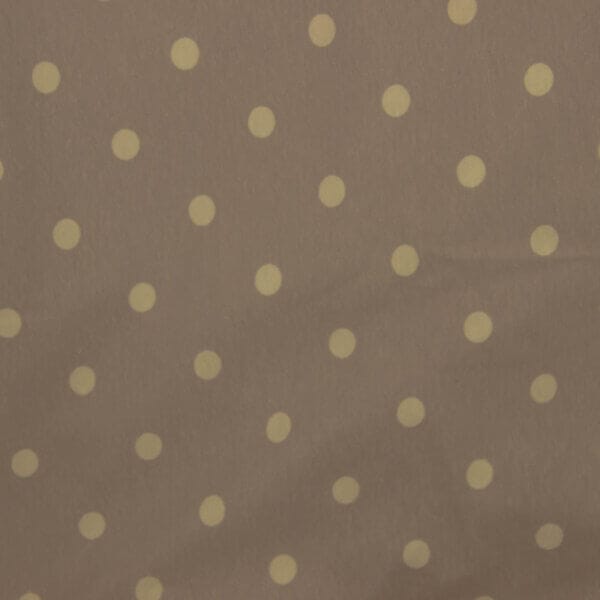 vzorec - bele pikice na nežno vijoli